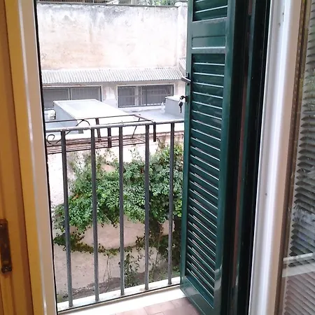 Carlottas House *